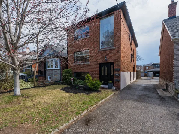 225 Woodville Ave, Toronto, ON M4J 2R4