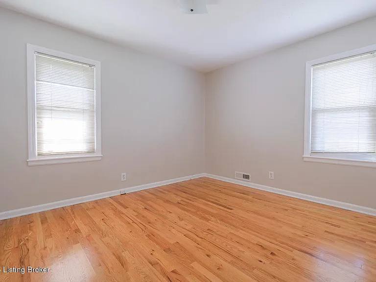 2510 Browns Ln — Photo 12