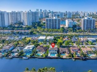 406 Holiday Dr #0, Hallandale, FL 33009