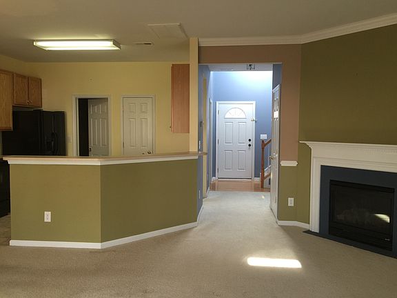 4th image of 8523 Carolina Lily Ln