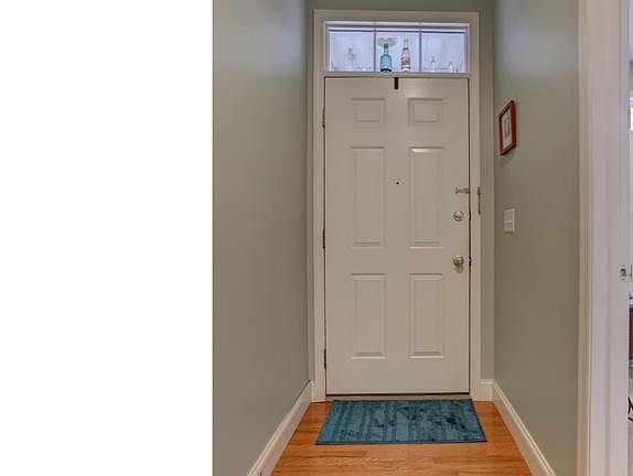 2nd image of 323 Aletha Ln