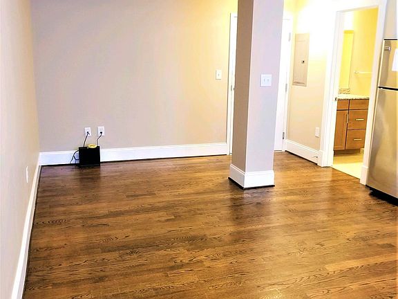 2nd image of 611 S Jefferson St APT 908