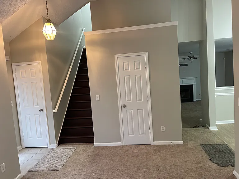 1618 Village Place Cir NE — Photo 16