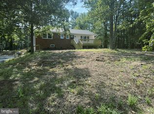 21 Salvington Rd, Fredericksburg, VA 22405