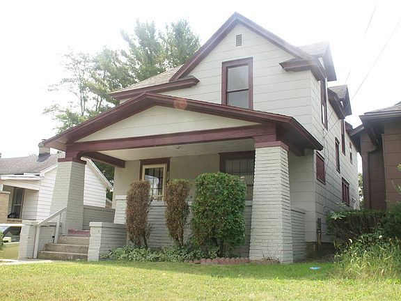 3rd image of 305 Laporte Ave