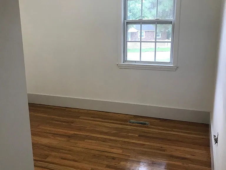 1248 Morgan St — Photo 6
