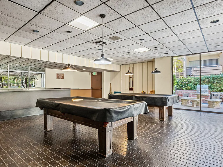 1621 Hotel Cir S #E103 — Photo 24