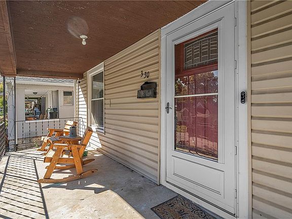 3rd image of 330 N Brighton Ave