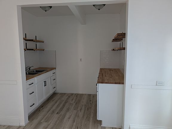 5th image of 2939 E 130th St