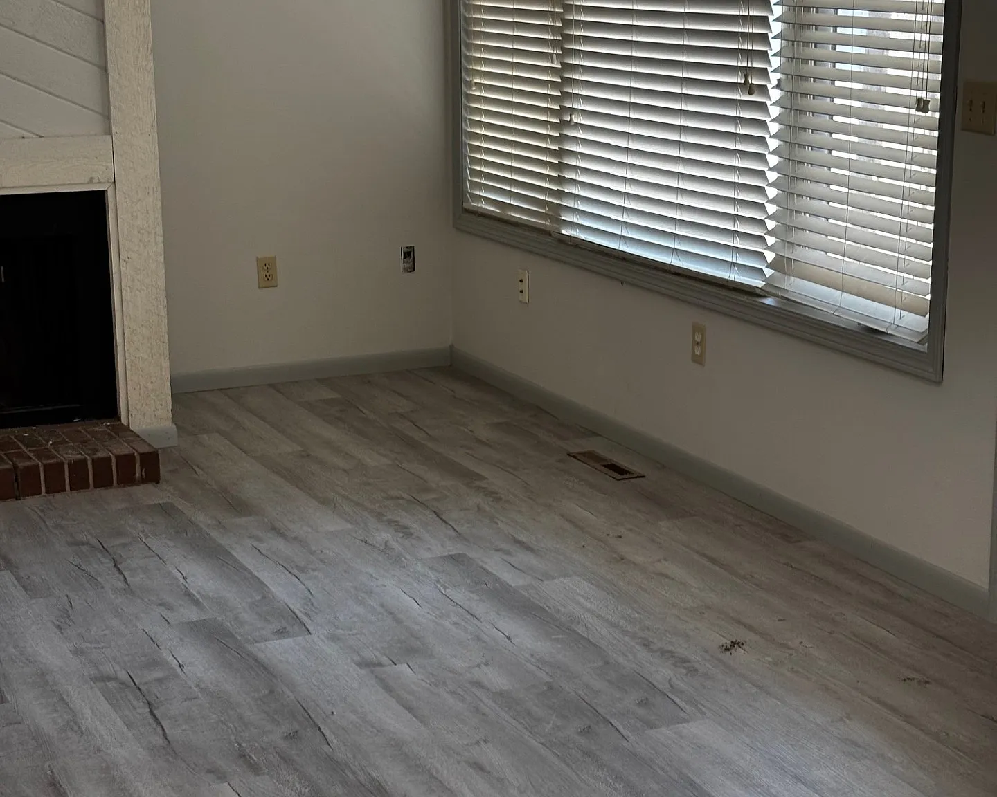 3 bed, 1900 sqft, $1,375 — Photo 4