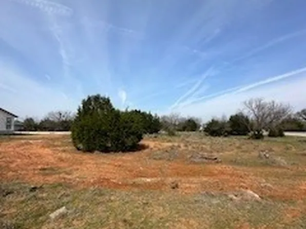 2801 Patriot Dr, Leander, TX 78645