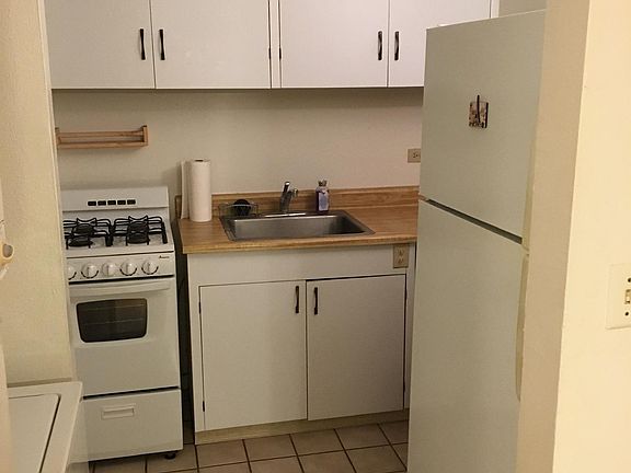 4th image of 95-023 E242waihau St #E242