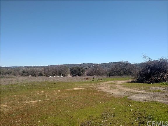 5th image of 230 Loma Vista Dr