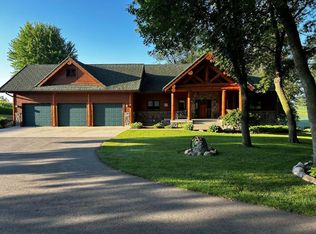 6761 20th St SW, Howard Lake, MN 55349
