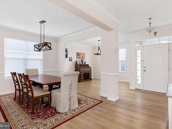 4th image of 111 Interlace Way