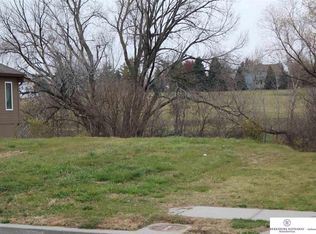 16658 Miami St, Omaha, NE 68116