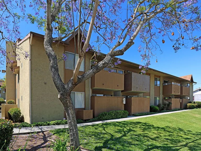 426 Ammunition Rd — Photo 12
