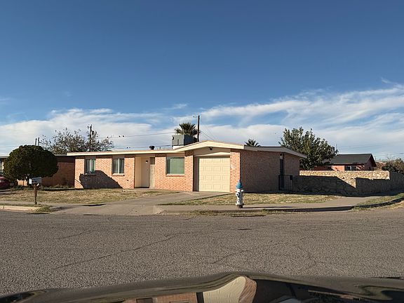 2nd image of 8747 Iglesia Cir
