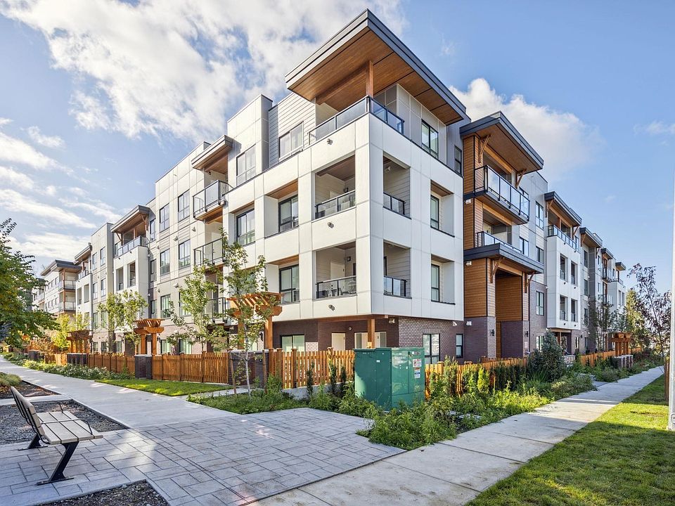 1st image of 20282 72b Ave #411