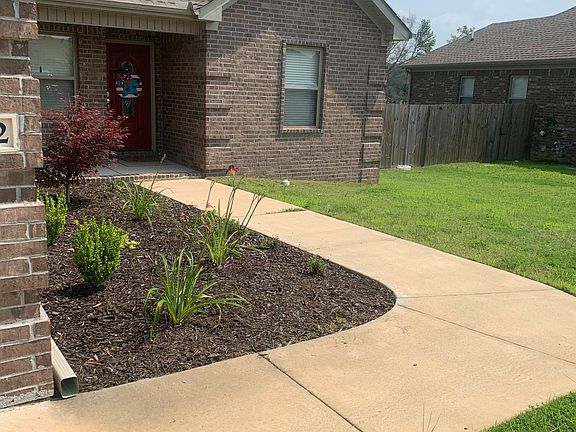 5th image of 1412 Puritan Dr