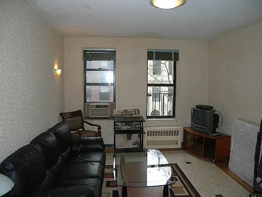 Rented by Gallery Real Estate Group, LLC | media 22