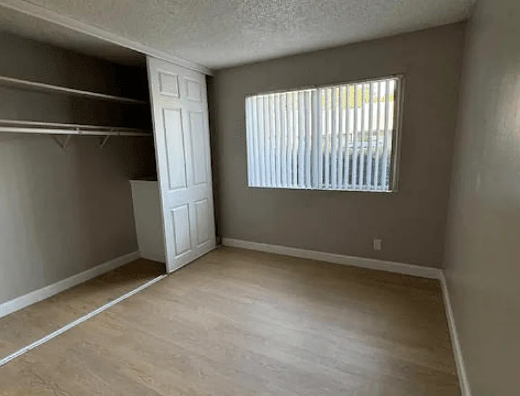 Hidden Creek Apartments — Photo 138