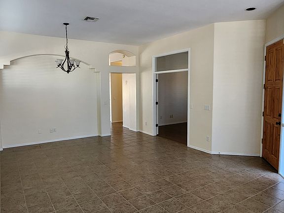 4th image of 8192 N White Stallion Pl