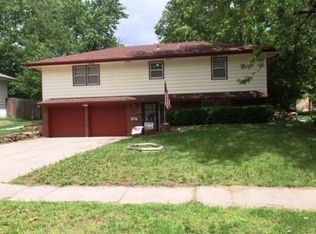 4318 SW 30th Ter, Topeka, KS 66614