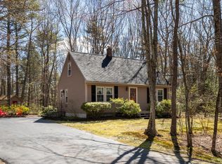 42 Hunters Ln, Lyman, ME 04002