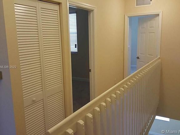 5th image of 2819 SE 1st Dr Unit 4