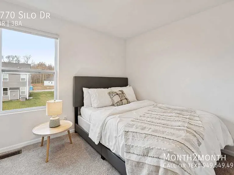 2770 Silo Dr — Photo 15