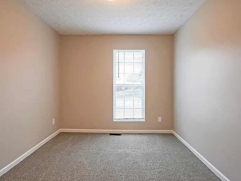 216 Meadowlark Pl — Photo 16