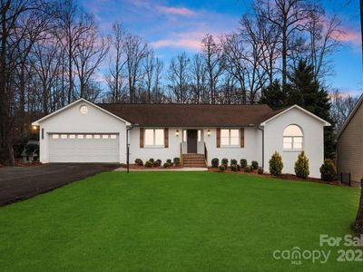 2550 Green Point Ln, Denver, NC, 28037