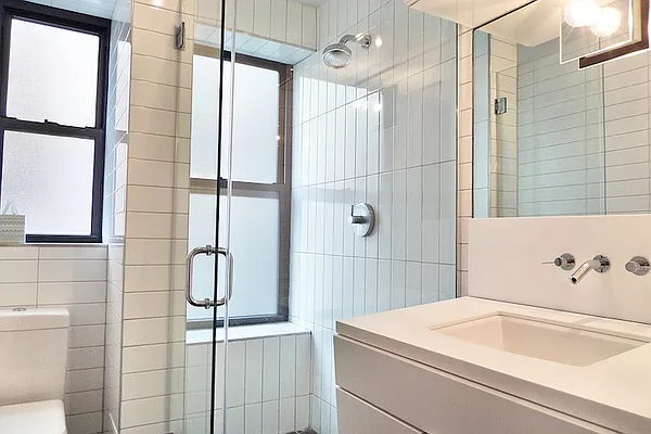 Rented by Bold New York | media 36