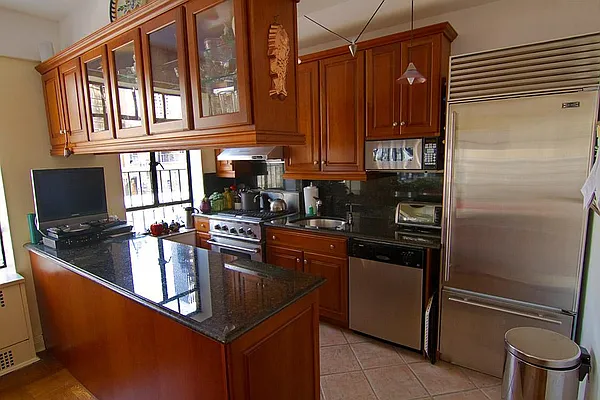 Sold by Corcoran | media 2