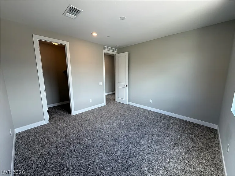 400 Red Feather Peak Ct — Photo 24