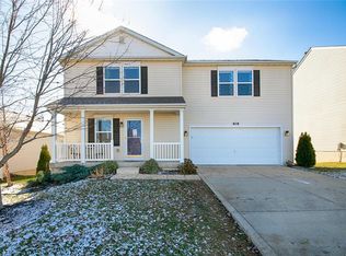 722 Rabbit Run Dr, Wentzville, MO 63385