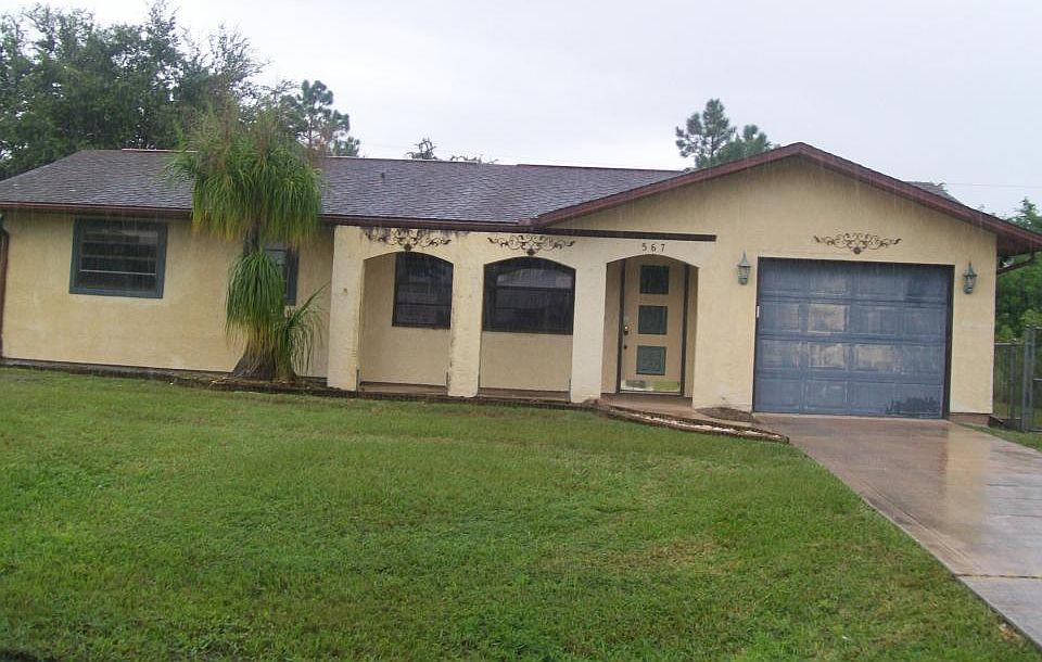 1st image of 567 NW Azine Ave