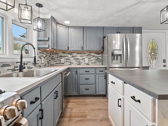 5th image of 18 Maple St Lot 22