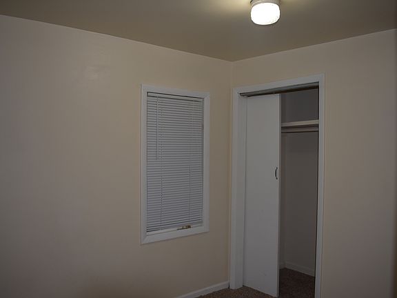 4th image of 4235 N Lawndale Ave