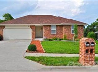 3177 E Colonial St, Republic, MO 65738