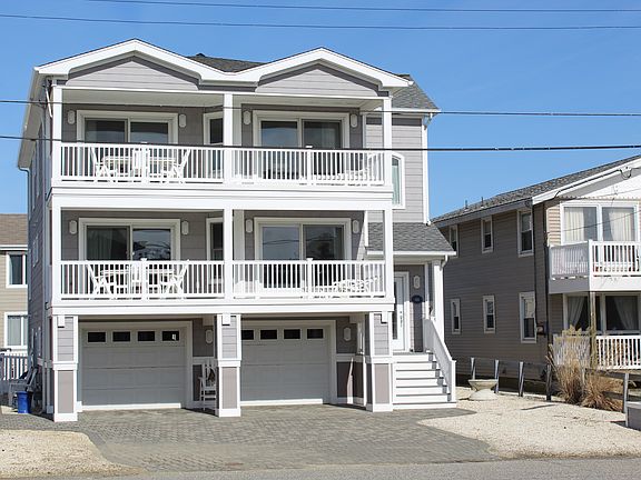 3rd image of 343 N 12th St