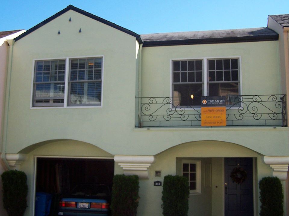 1st image of 354 Molimo Dr