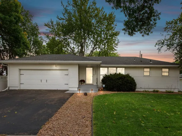 7032 Oliver Ave N, Brooklyn Center, MN 55430