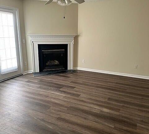5th image of 1220 Westpointe Dr #B