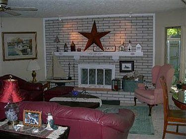 4th image of 32615 Englewood Ct