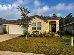 310 Comal Dr, Huntsville, TX 77340