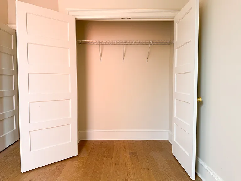 884 Main St #3 — Photo 17