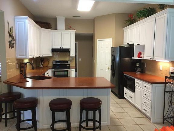 4th image of 4057 Lauren Ct