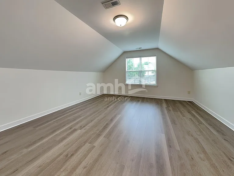 3307 Earl Of Mar Ct — Photo 20